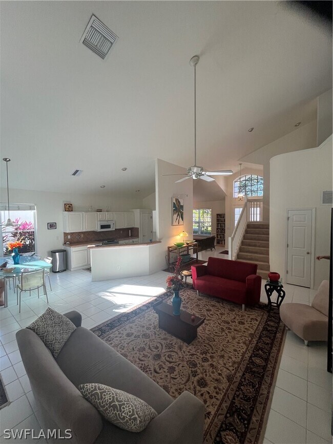 Building Photo - 8824 Ventura Way