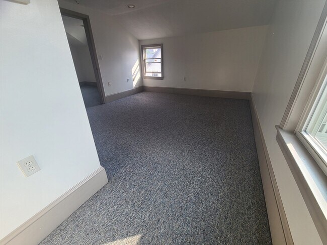 Building Photo - 26-28 Leyden St