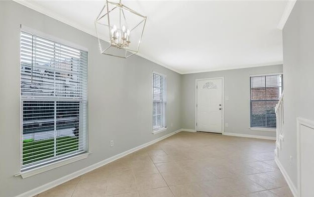 Building Photo - 4405 Barnett St. Unit D