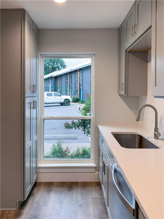 Building Photo - 3812 Southway Dr