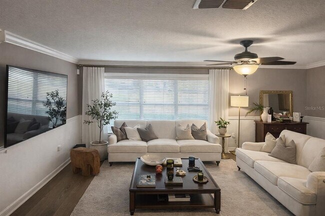 Building Photo - 18907 Randall Pl