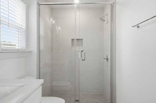 Building Photo - New Construction Townhome Minutes from Uptown