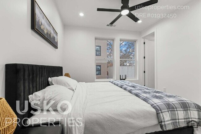 Building Photo - 2817 Democracy Alley