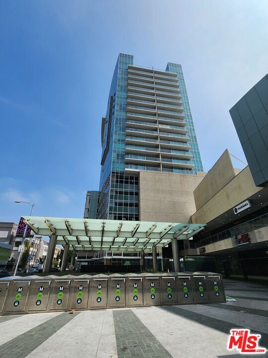 Primary Photo - 3785 Wilshire Blvd