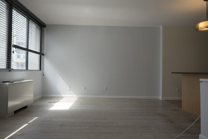 living room - 1245 13th St NW