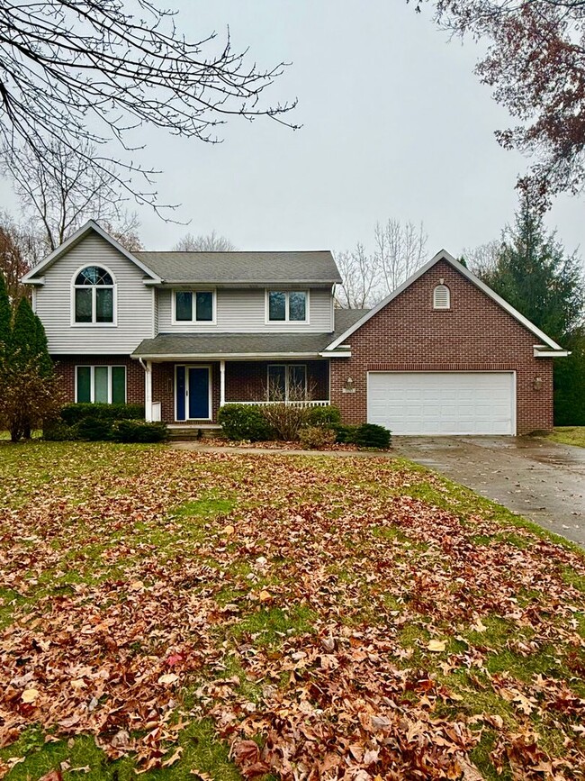 Primary Photo - Four Bedroom Home in Texas Township