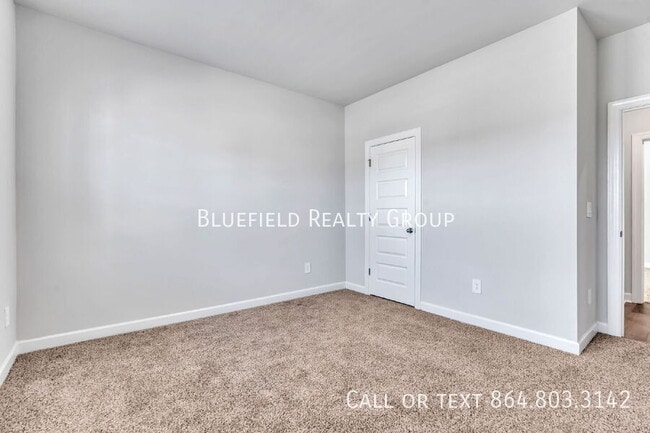Building Photo - 442 Harben Dr