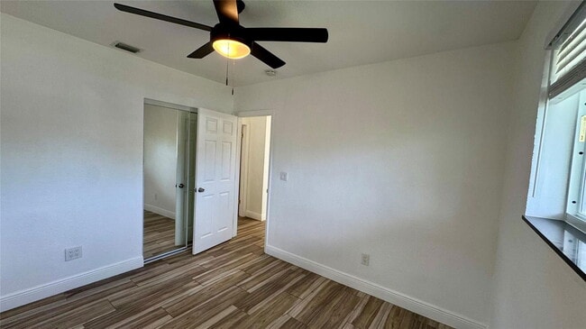 Building Photo - 3120 SW 35th Ave