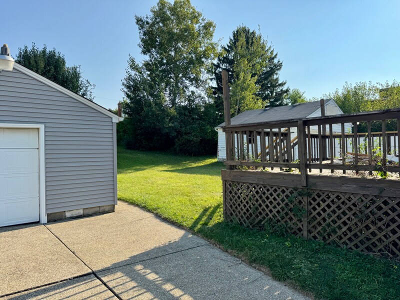 Building Photo - 624 Creed St