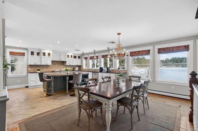 Building Photo - 27 Lower Dam Way