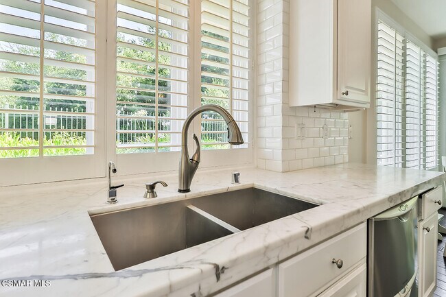 Building Photo - 23287 Park Basilico