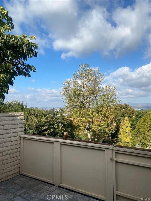 Building Photo - 3087 Via Serena N