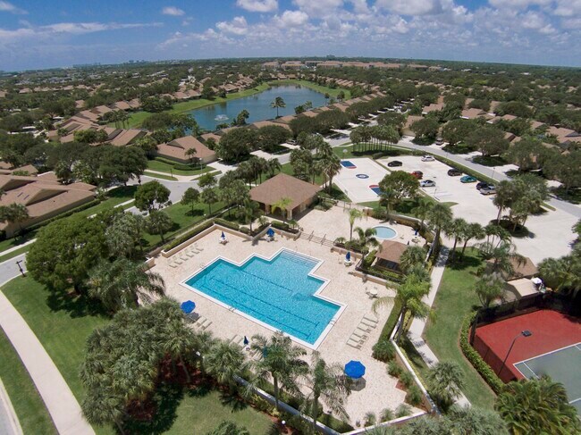 Building Photo - 118 Knoll Way