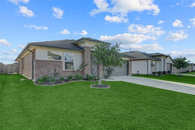 Building Photo - 7926 Murciana Dr