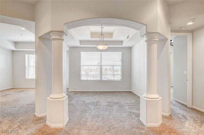 Building Photo - 62 E Serene Ave