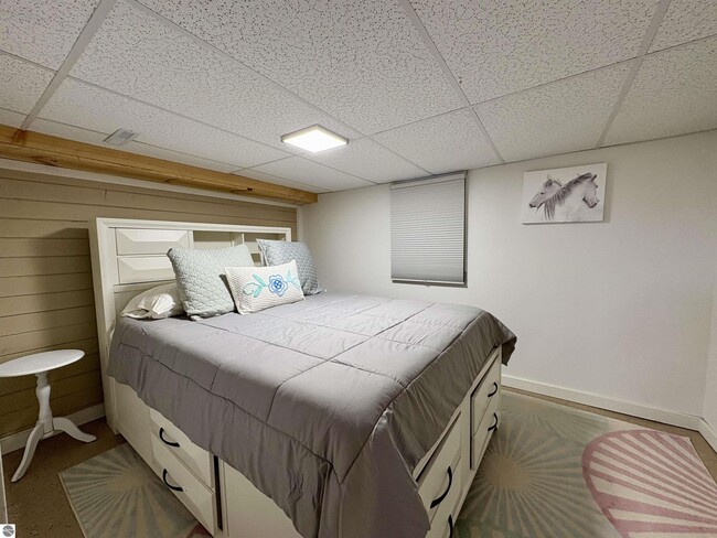 Building Photo - 7638 Skegemog Point Rd