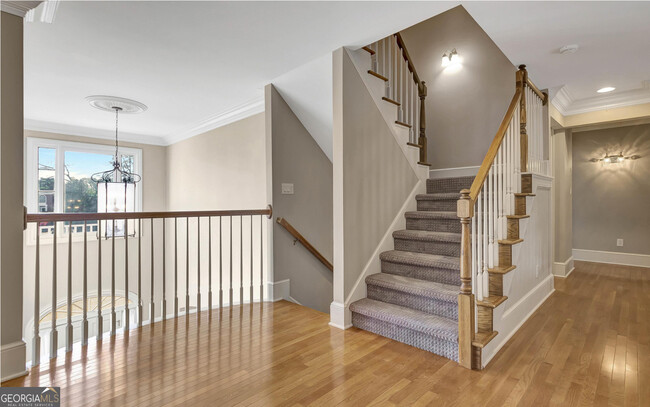 Building Photo - 795 Birkdale Dr