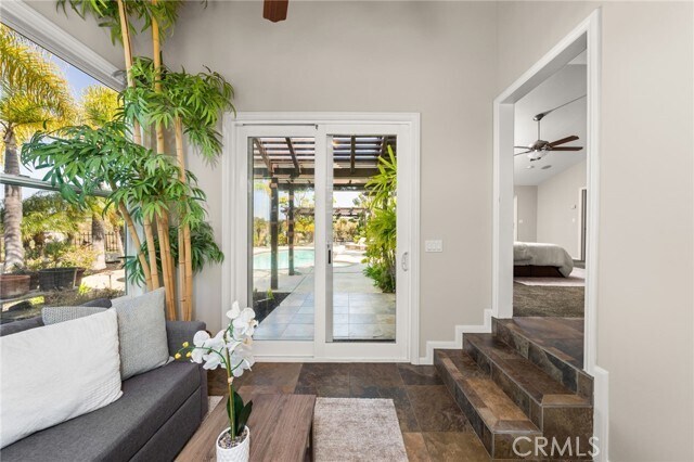 Building Photo - 2465 Via Oeste Dr