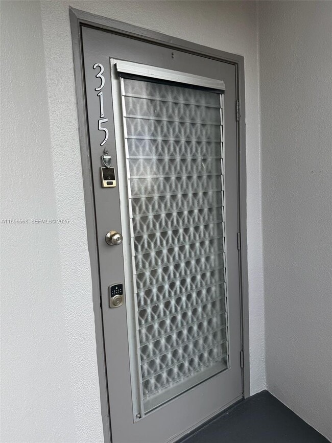 Building Photo - 1300 SW 125th Ave