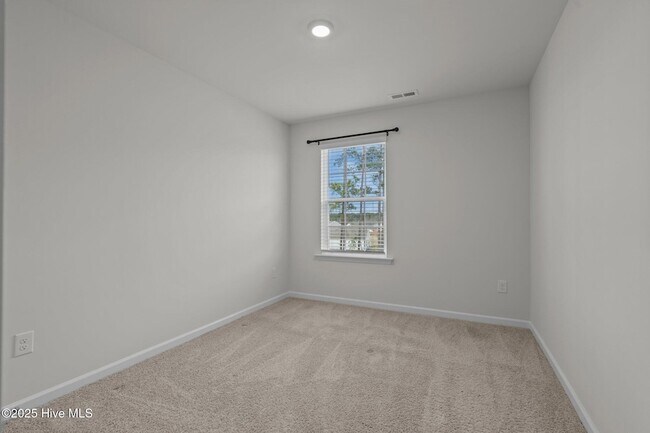 Building Photo - 2309 Gracie Ln