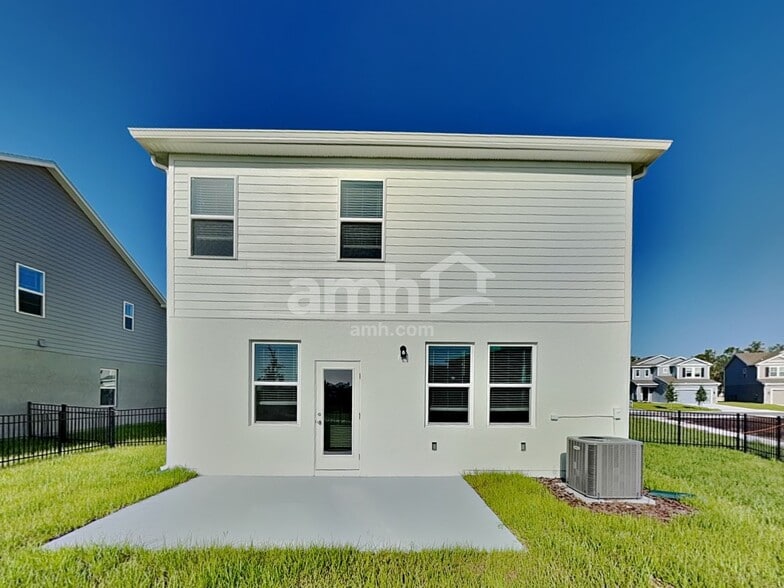 Building Photo - 5679 Oesterle Rd