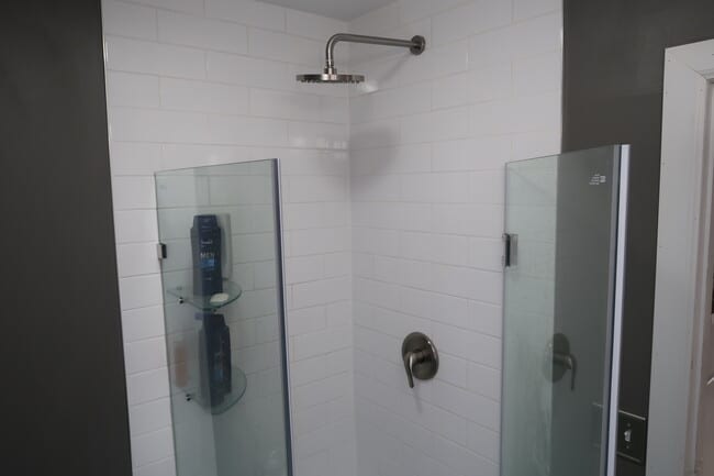 Building Photo - 1515-1517 Summit Street