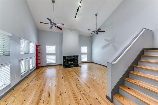 Building Photo - 3801 San Jacinto St