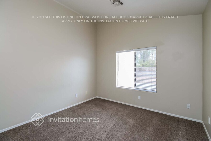 Building Photo - 10546 E Contessa St