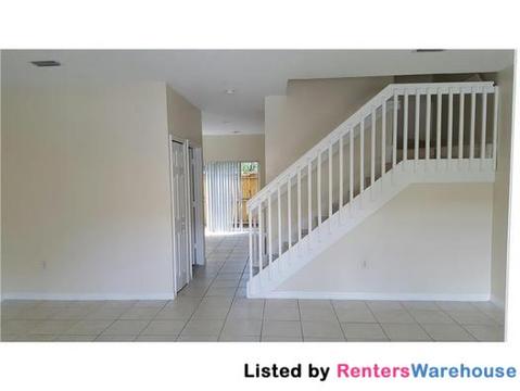 Building Photo - 1623 SE 31st Ct