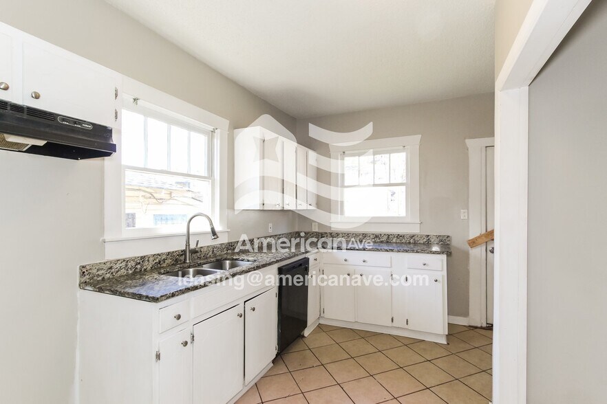 Building Photo - 2616 29th Street Ensley