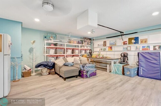 Building Photo - 18027 Jazz Ln