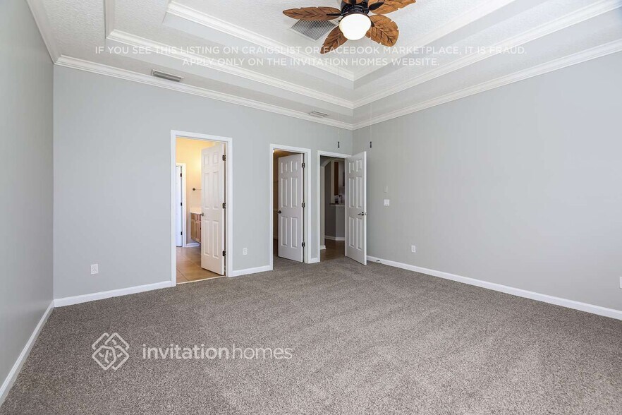 Building Photo - 13743 Devan Lee Dr E