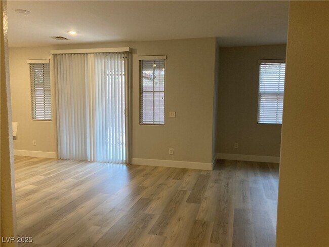 Building Photo - 9068 W Palomino Park Ct