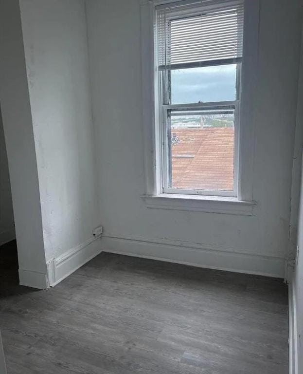 Building Photo - 824 Canaan Ave