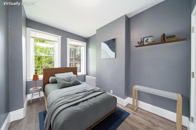 Building Photo - 122 Mallory Ave