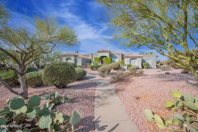 Building Photo - 10326 E Buckskin Trail