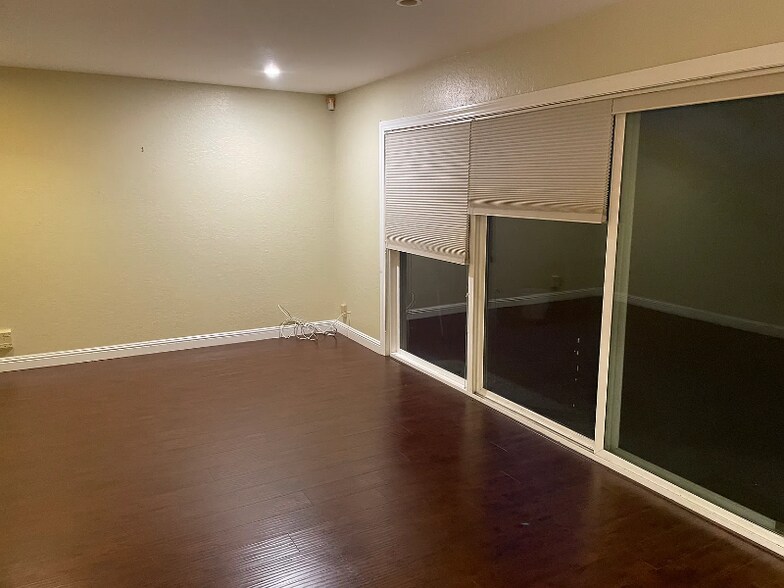 Building Photo - 22220 Homestead Rd