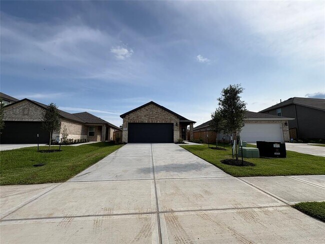 Building Photo - 15518 Olive Ter Trl