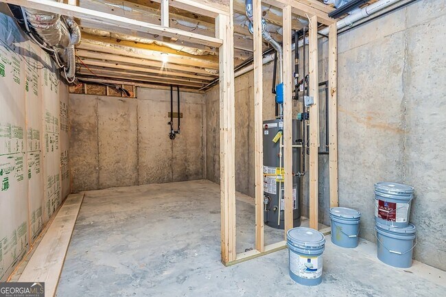 Building Photo - 65 Oakhurst Trail