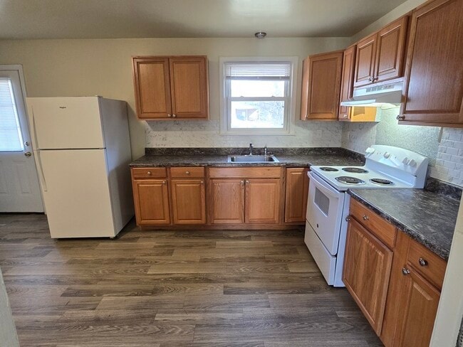 Building Photo - 3800 Walmsley Blvd