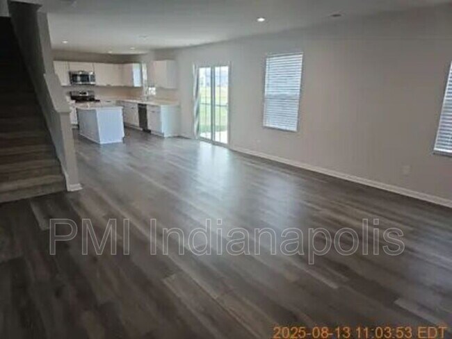 Building Photo - 1854 Cascades Dr