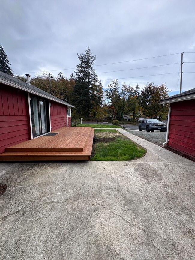 Building Photo - Charming 2 br Bungalow Seatac!
