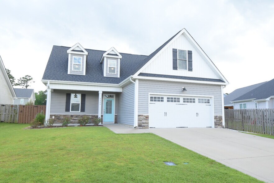 Building Photo - 1308 Teddy Rd