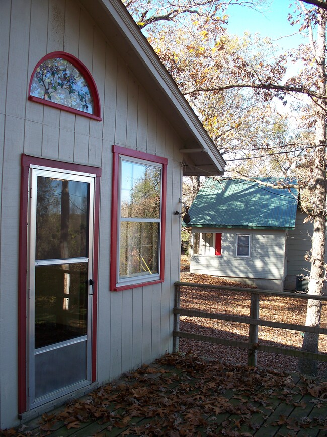Building Photo - 21174 Hawkeye Rd