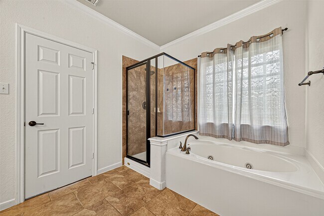 Building Photo - 15 Hadlock Pl