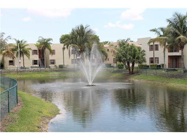 Building Photo - 586 NW 114th Ave