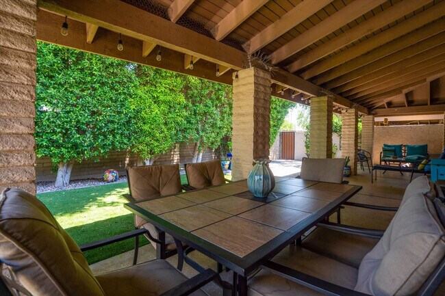 Building Photo - 4525 N 66th St