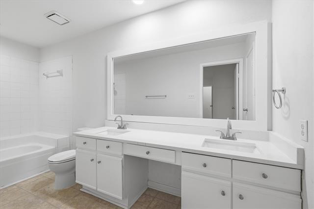 Building Photo - 102 Pinyon Ln