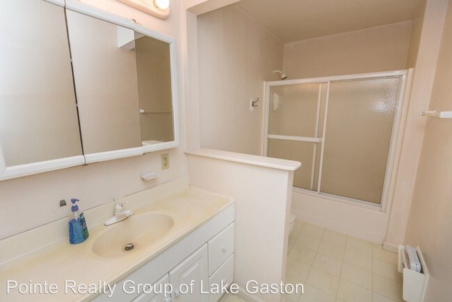 Building Photo - 4 br, 3 bath House - 5158 Boydton Plank Road