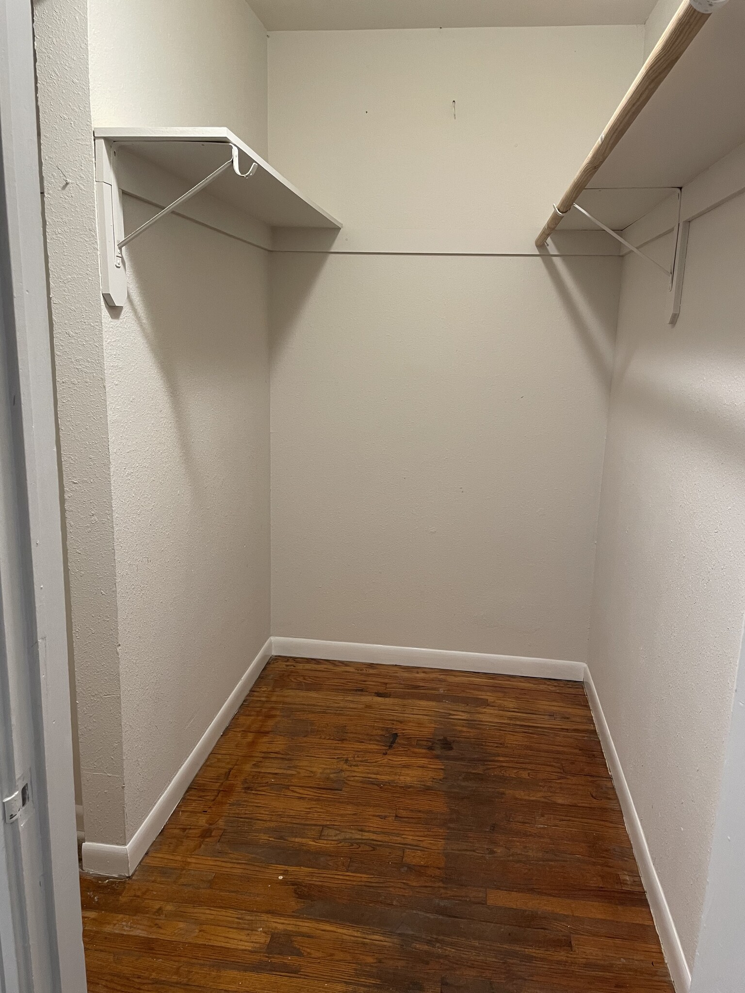 Building Photo - 1628 Sacramento